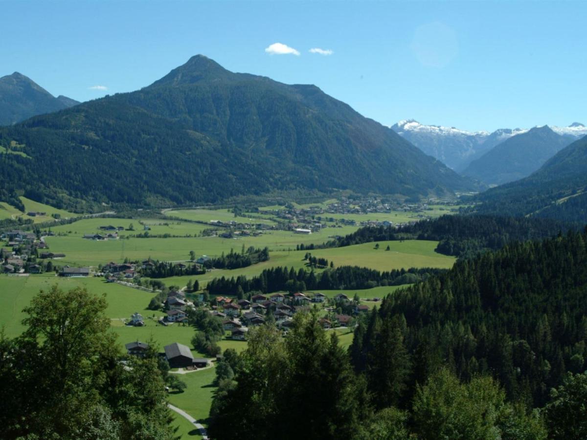Apartment Near Flachau With Mountain View Buitenkant foto